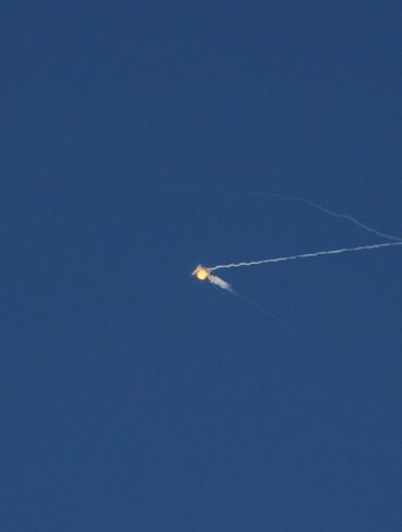Die Luftabwehr des ukrainischen Militärn hat nach eigenen Angaben kaum mehr passende Raketen, um Russlands ballistische Geschosse abzufangen. (Archivbild)