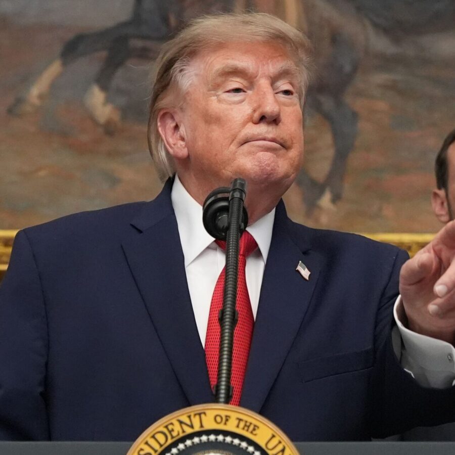 Trump kündigt einen Wirtschaftskrieg gegen den Iran an.