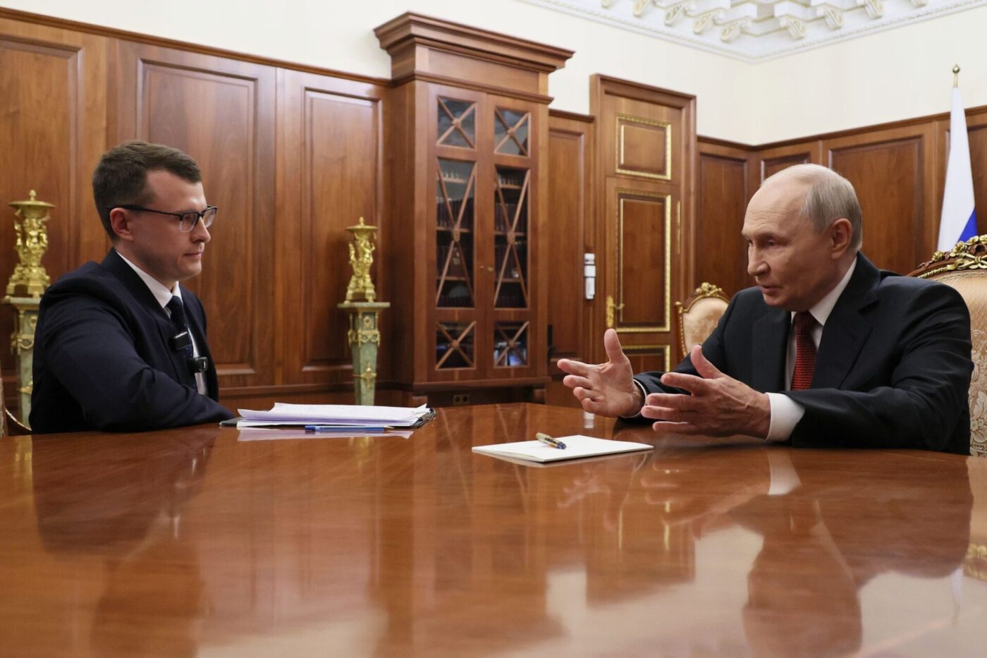 Kremlchef Wladimir Putin hat der Ukraine mit harten Antworten gedroht auf die jüngsten Drohenangriffe auf russische Ziele.