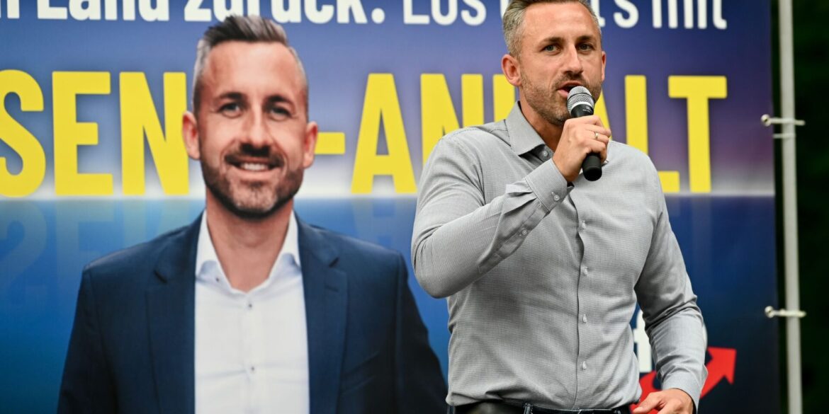 Andere Parteien haben eine Zusammenarbeit mit der AfD ausgeschlossen. Spitzenkandidat Ulrich Siegmund hat als Wahlziel «45 Prozent plus X» ausgegeben, um eine absolute Mehrheit für eine Alleinregierung zu erreichen. (Archivbild)
