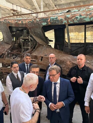 In diesem U-Bahn-Depot wurden bei einem Angriff 50 Waggons zerstört.
