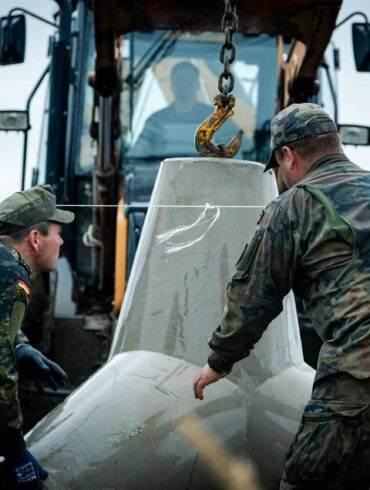 Die Bundeswehr hilft bei der Befestigung von Polens Ostgrenze. (Archivfoto)