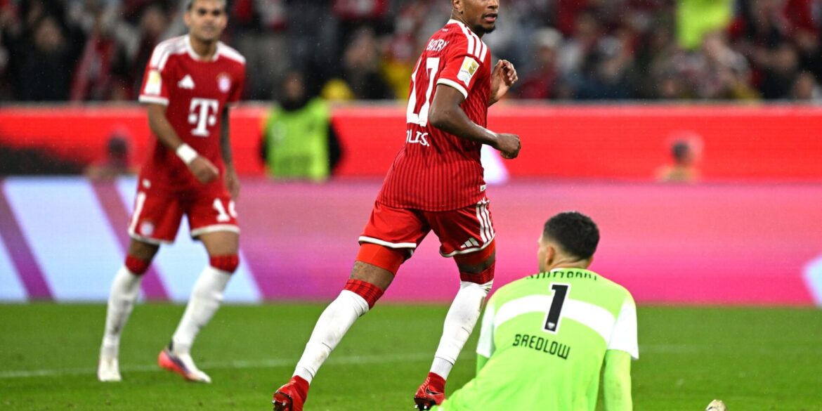 Michael Olise glänzt gegen den VfB Stuttgart.