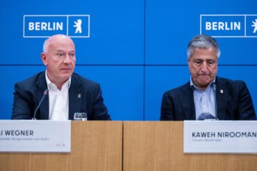 «Ein trauriger Tag für Berlin»: Wegner (l) und Niroomand verkünden das Ende der Bewerbung.
