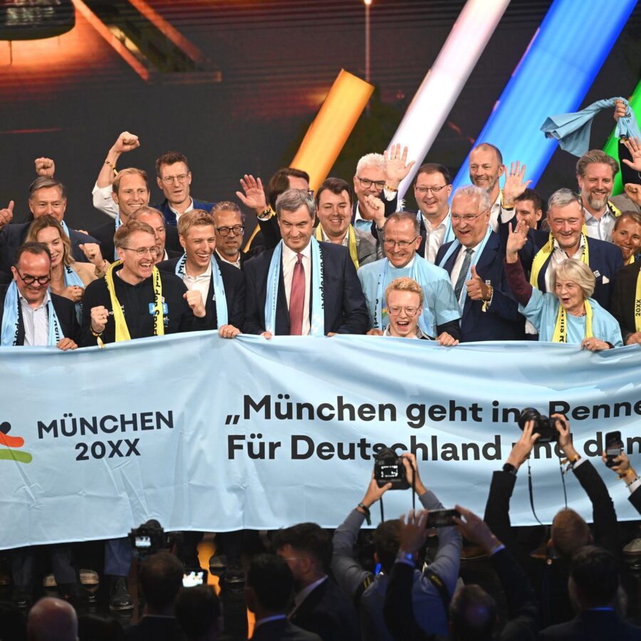 Die bayerische Delegation hat Grund zur Freude.