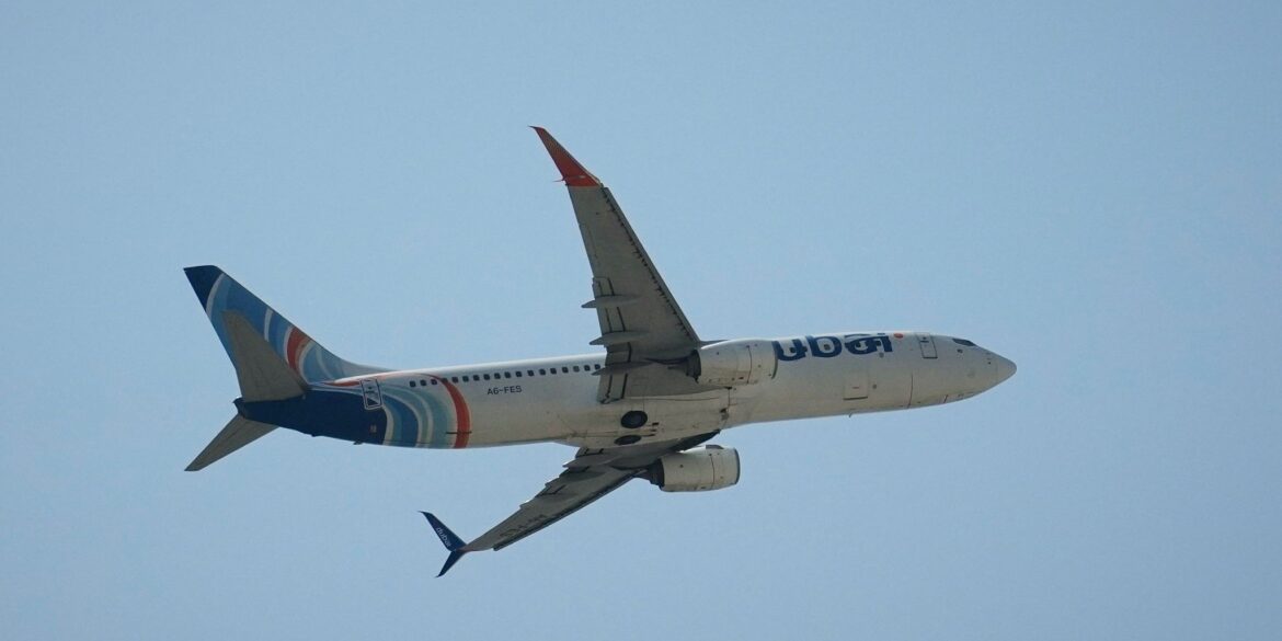 Zu dem Vorfall mit einer Flydubai-Maschine sind noch etliche Fragen offen. (Symbolbild)