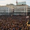 An dem Marsch in Madrid beteiligten sich Familien, Jugendliche und Rentner.