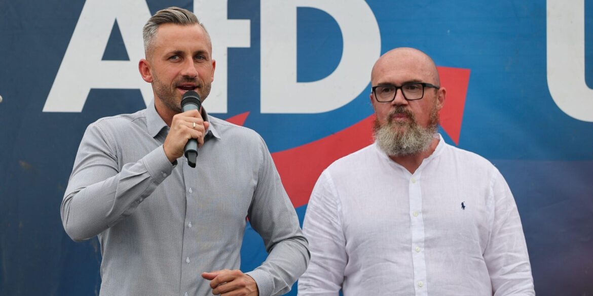 AfD-Spitzenkandidat Ulrich Siegmund und Vize-Fraktionschef Hans-Thomas Tillschneider (Archivbild)