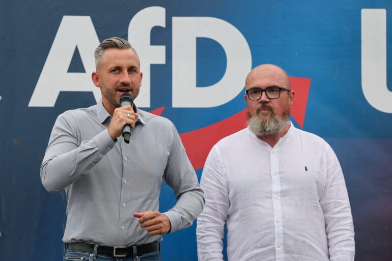 AfD-Spitzenkandidat Ulrich Siegmund und Vize-Fraktionschef Hans-Thomas Tillschneider (Archivbild)