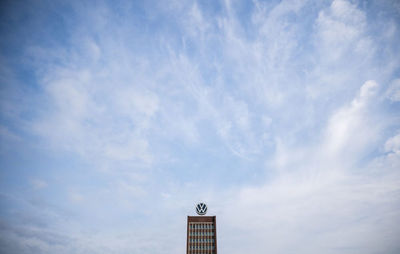 Bei VW ist die Entscheidung über ein Sparpaket gefallen. (Archivbild)