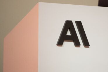 Die KI-Firma Anthropic ist ein Rivale der Branchengröße OpenAI. (Archivbild)