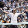 Alexander Zverev realisiert seinen Triumph erst mit Verzögerung.