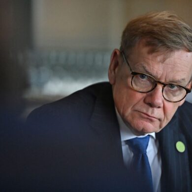 Außenminister Johann Wadephul (CDU) äußert sich am Rande des informellen EU-Außenministertreffens im irischen Wicklow vor Journalisten.