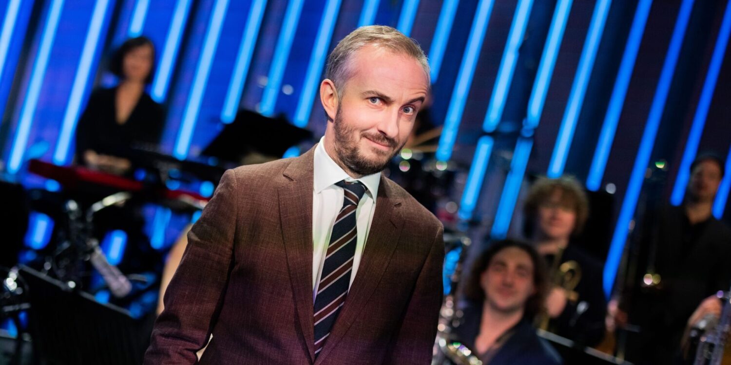 Nach mehr als sechs Jahren hört der Satiriker Jan Böhmermann zum Jahresende mit seiner Show «ZDF Magazin Royale» auf. (Archivbild)