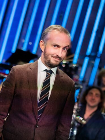 Nach mehr als sechs Jahren hört der Satiriker Jan Böhmermann zum Jahresende mit seiner Show «ZDF Magazin Royale» auf. (Archivbild)