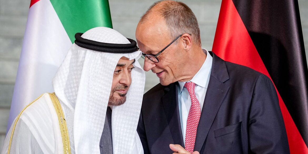 Die Vereinigten Arabischen Emirate wollen ihre Investitionen in die deutsche Wirtschaft mehr als verdoppeln.