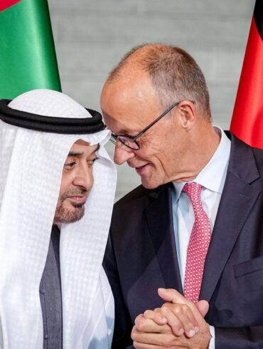 Die Vereinigten Arabischen Emirate wollen ihre Investitionen in die deutsche Wirtschaft mehr als verdoppeln.