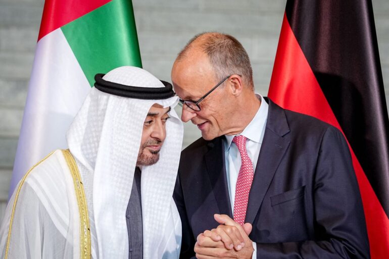 Die Vereinigten Arabischen Emirate wollen ihre Investitionen in die deutsche Wirtschaft mehr als verdoppeln.