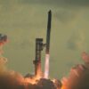 Das Raketensystem «Starship» von SpaceX startet von Starbase in Texas zu einem Testflug