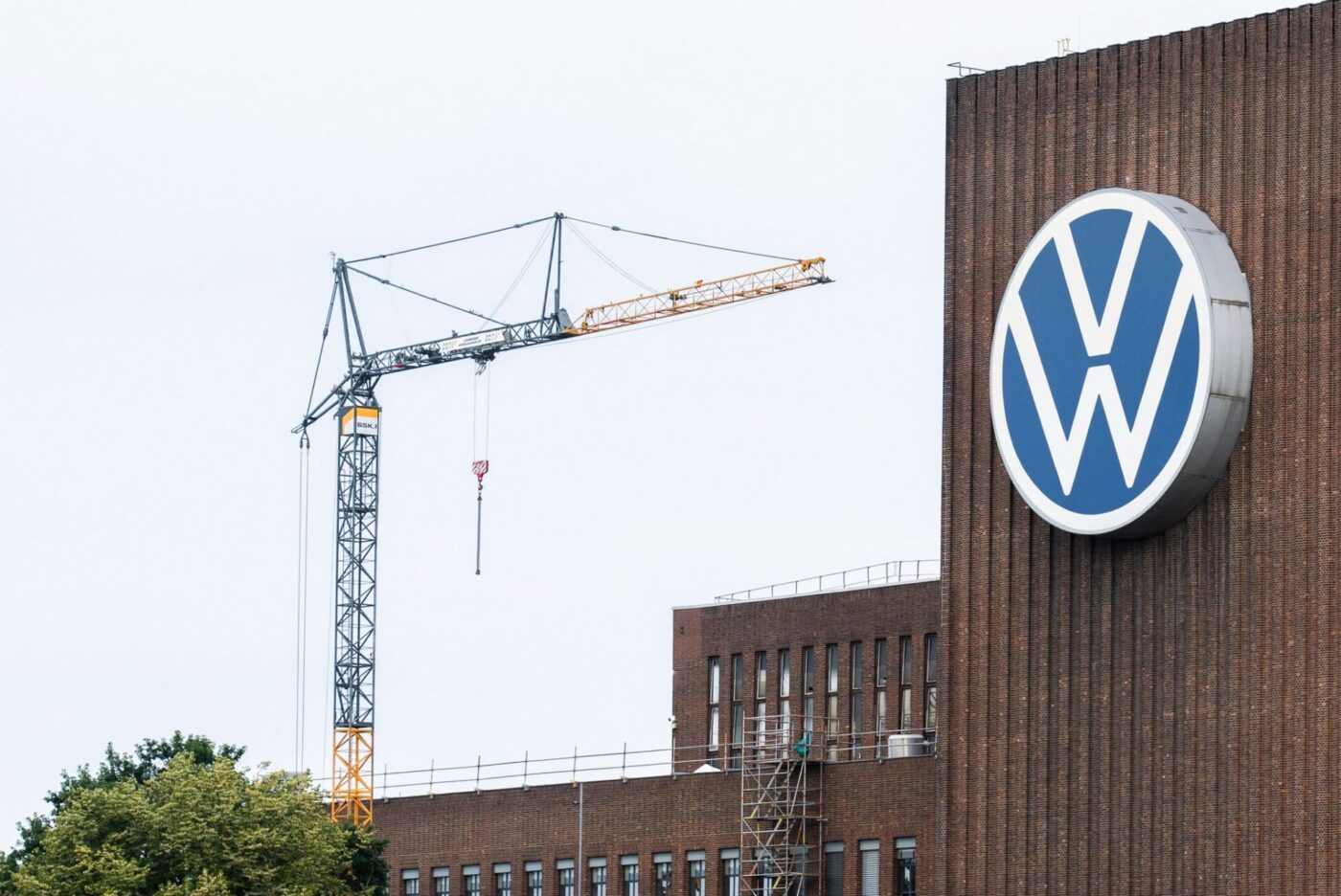 Nach einer Einigung im VW-Aufsichtsrat soll es im Konzern grundlegende Veränderungen. (Archivbild)