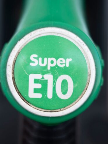 Superbenzin der Sorte E10: Preise steigen auf Rekord. (Archivbild)