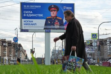 Die Kremlpartei Geeintes Russland erwartet nach dem Ausschluss der Oppositionspartei Jabloko erneut einen Sieg bei der Parlamentswahl. (Archivbild)