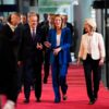 Will die Idee eines Europäischen Sicherheitsrates verwirklichen: EU-Kommissionspräsidentin Ursula von der Leyen (r), hier mit Parlamentspräsidentin Roberta Metsola und Kanadas Premierminister Mark Carney.