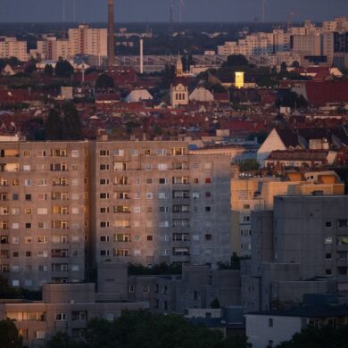 In Berlin ist die Debatte um die Vergesellschaftung großer Wohnungsbestände in vollem Gange. (Archivbild)