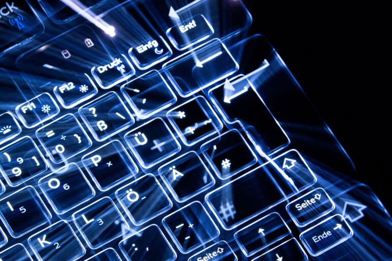 Das Datennetz der Berliner Verwaltung war tagelang Ziel eines Hackerangriffs. (Symbolbild)