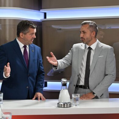 CDU-Spitzenkandidat Sven Schulze und AfD-Spitzenkandidat Ulrich Siegmund haben sich ein ausführliches Duell geliefert.