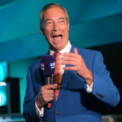 Gegen die britische Partei von Nigel Farage wurden erneut Vorwürfe erhoben.