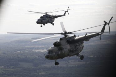 Ein russischer Militärhubschrauber vom Typ Mi-8 hat nach polnischen Angaben den Luftraum über dem Nato-Land verletzt. (Archivbild)