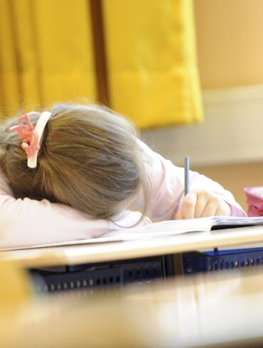 Viele Schüler fühlen sich erschöpft. (Symbolfoto)
