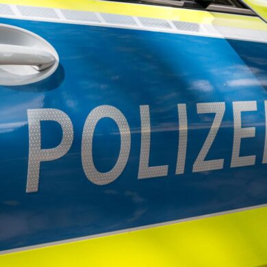 Die Polizei ist vor Ort. (Symbolbild)