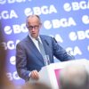 Bundeskanzler Friedrich Merz kündigt Entlastungen für Autofahrer an.