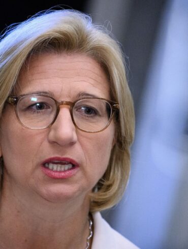 «Manuela Schwesigs Aufholjagd ist genauso wie das hohe AfD-Ergebnis ein Signal, das Berlin jetzt verstehen muss», sagt Rehlinger. (Archivbild)