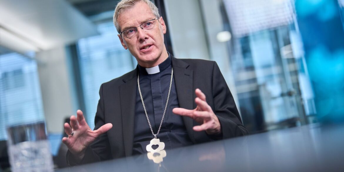 Heiner Wilmer, Vorsitzender der Deutschen Bischofskonferenz, bleibt bei der ablehnenden Haltung der katholischen Kirche gegenüber der AfD.