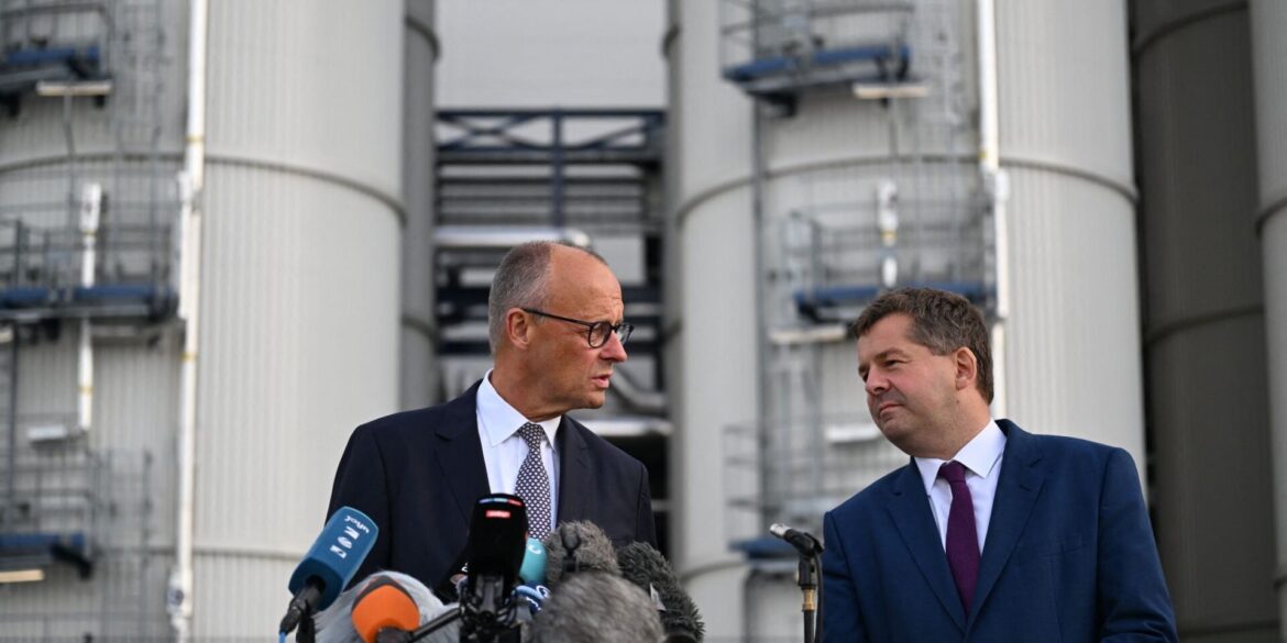 Zum zweiten Mal innerhalb von vier Tagen sind CDU-Chef und Spitzenkandidat zusammen in Sachsen-Anhalt unterwegs.