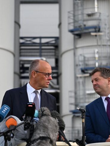 Zum zweiten Mal innerhalb von vier Tagen sind CDU-Chef und Spitzenkandidat zusammen in Sachsen-Anhalt unterwegs.