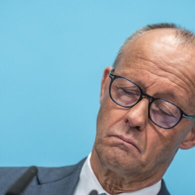 Merz gibt sich nach dem Wahldebakel erschüttert und selbstkritisch.
