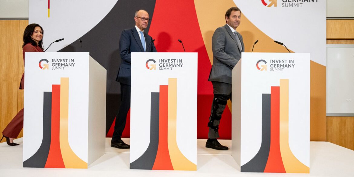 Merz und Klingbeil sagten den Investoren zu, den Reformkurs fortzusetzen.