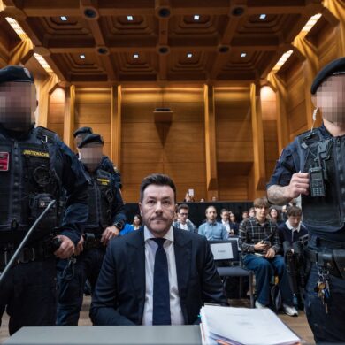 Der Investor René Benko kommt nach langer U-Haft in den elektronisch überwachten Hausarrest
