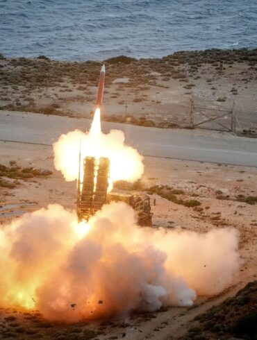 Luftwaffe feuert eine Patriot-Flugabwehrrakete