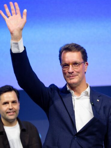 Wüst wurde mit langem Applaus von der JU empfangen.