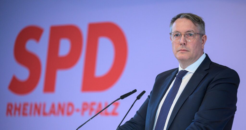 Schweitzer soll neuer Arbeitsminister werden.