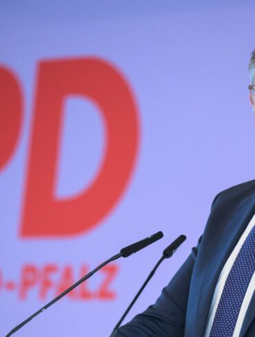 Schweitzer soll neuer Arbeitsminister werden.