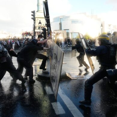 Die Schulproteste in Frankreich dauern an.