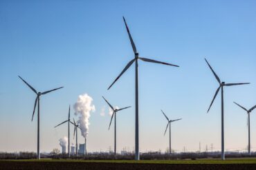 Um seine Klimaziele zu erreichen, muss Deutschland nach einer Studie noch viel Geld ausgeben (Archivbild).