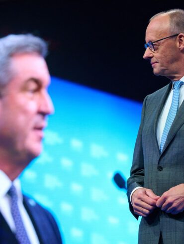 Diese beiden werden beim Parteitag von einer anderen Politikerin in den Schatten gesetellt.