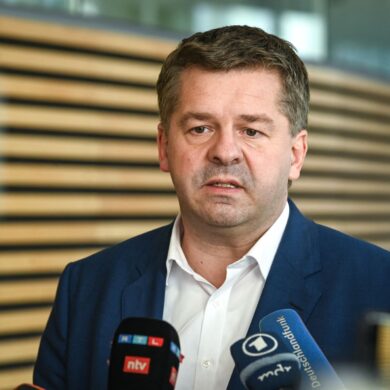 Sven Schulze führt die CDU-Fraktion im Landtag von Sachsen-Anhalt an.